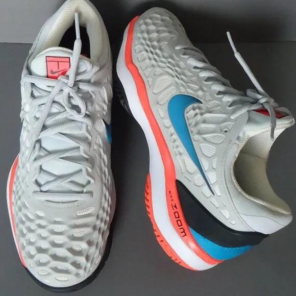 SIZE 9.5. NIKE 918199-046 Zoom Cage 3 hard court tennis sneakers shoes.