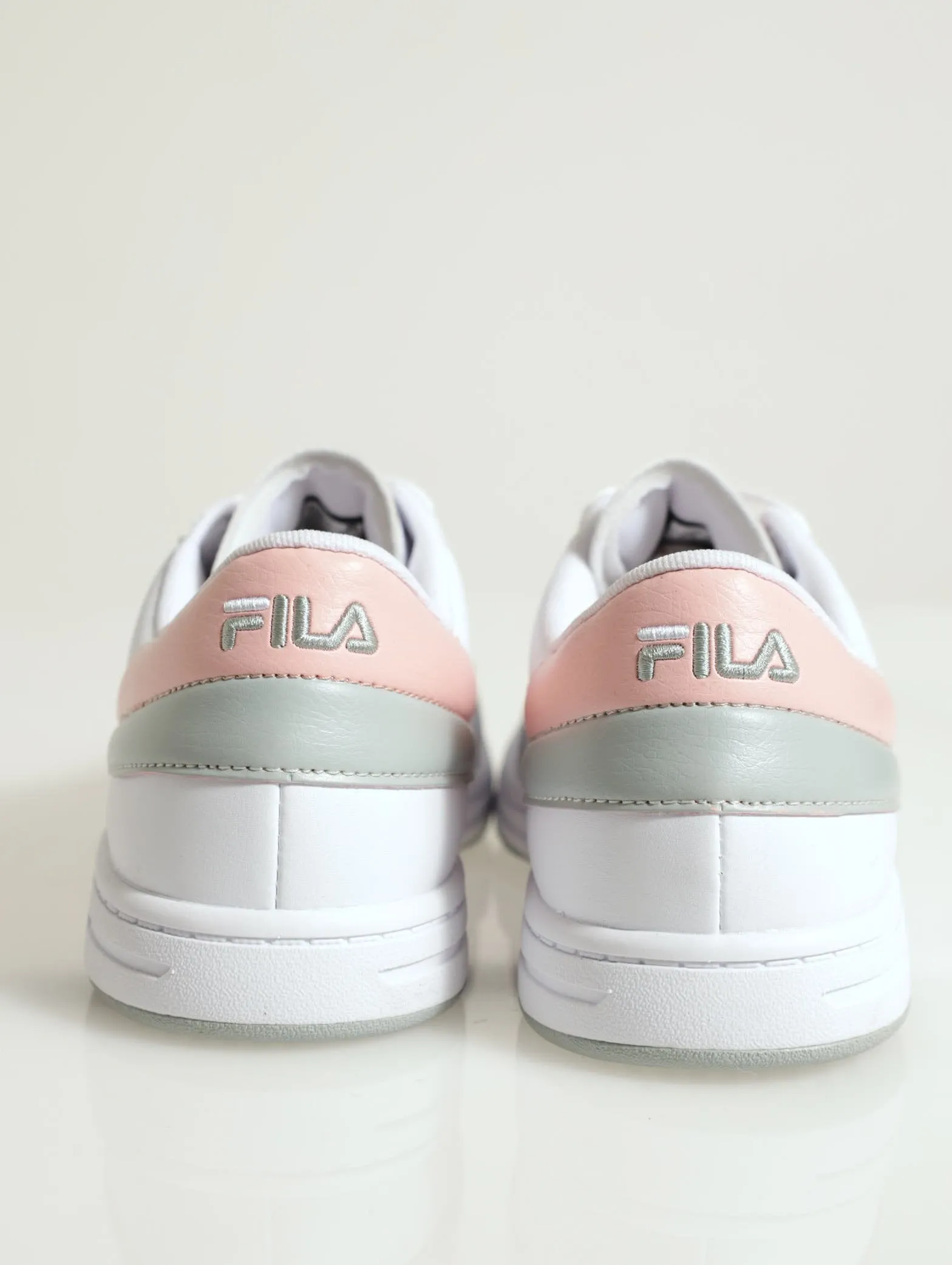 Tennis 88 Lace-Up Court Sneaker - White/Pink