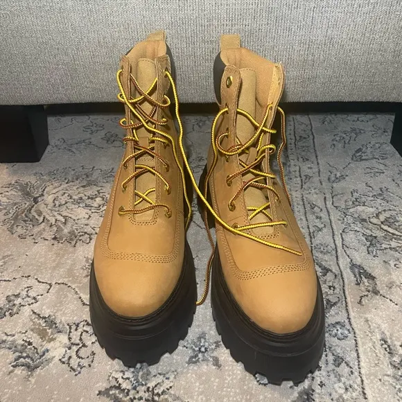 Timberland Women's Sky Lace Up Boots