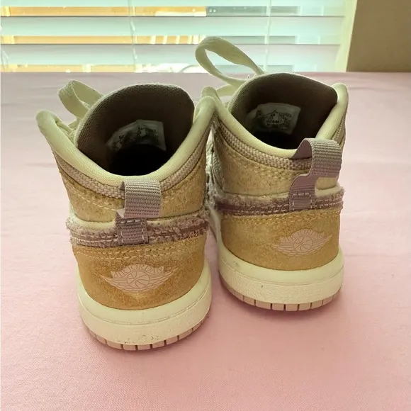 Toddler 6C Nike Air Jordan 1 Mid SE Craft TD&quot;Inside Out Taupe Haize&quot; DZ4467-102