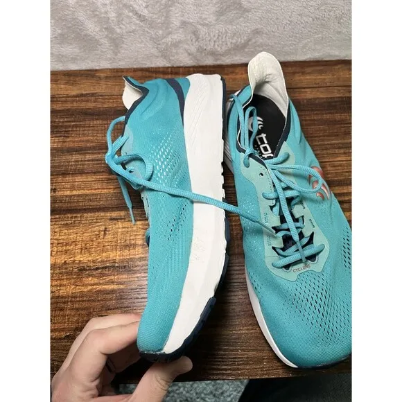 Topo Cyclone Cyan Blue Red White Athletic Running Shoes Sneakers Mens Size 11
