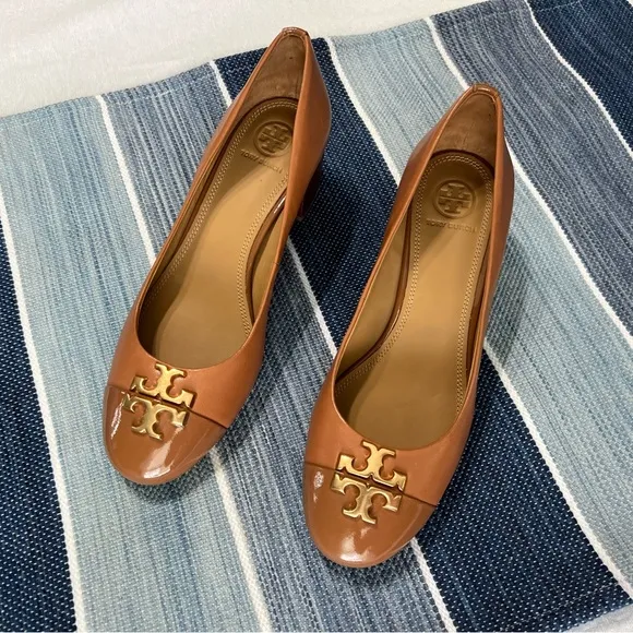 TORY BURCH RALEIGH CAP TOE PUMPNWOT never worn.