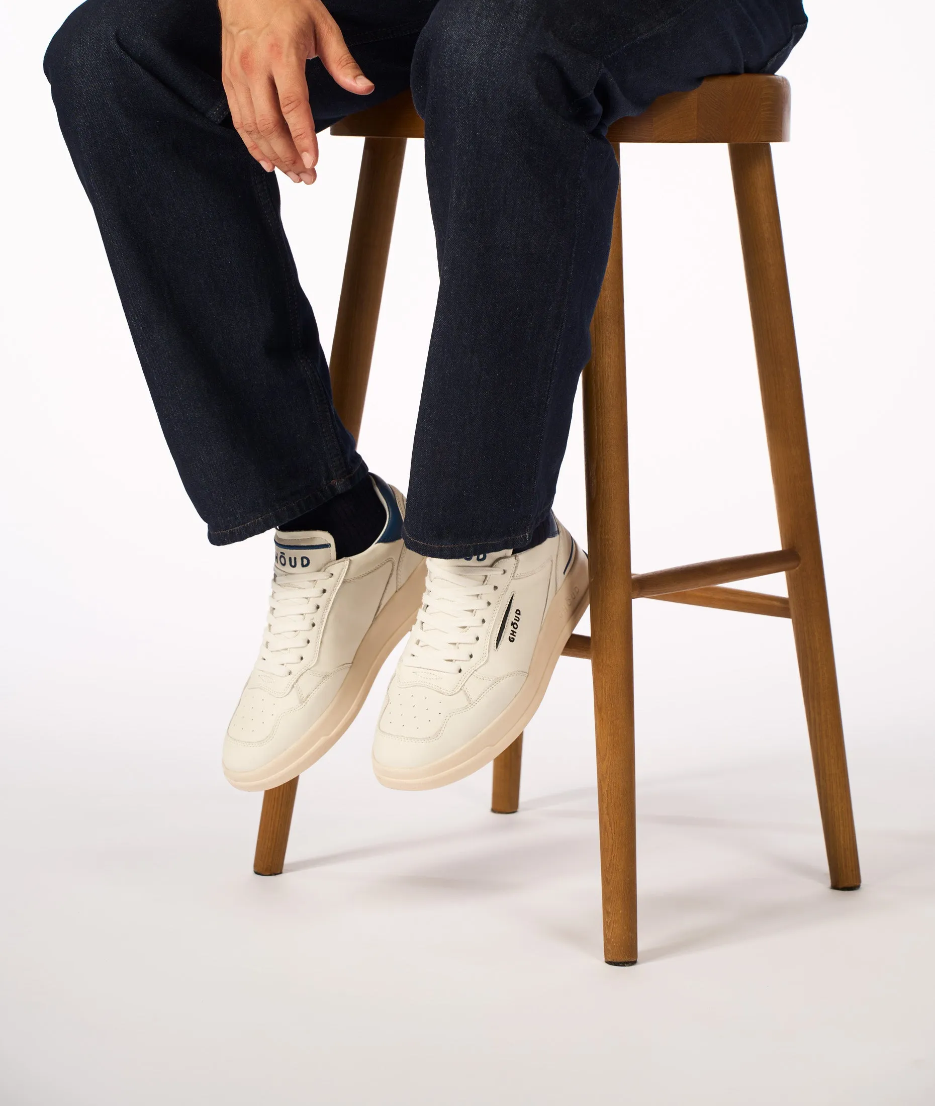 Tweener Low White Blue