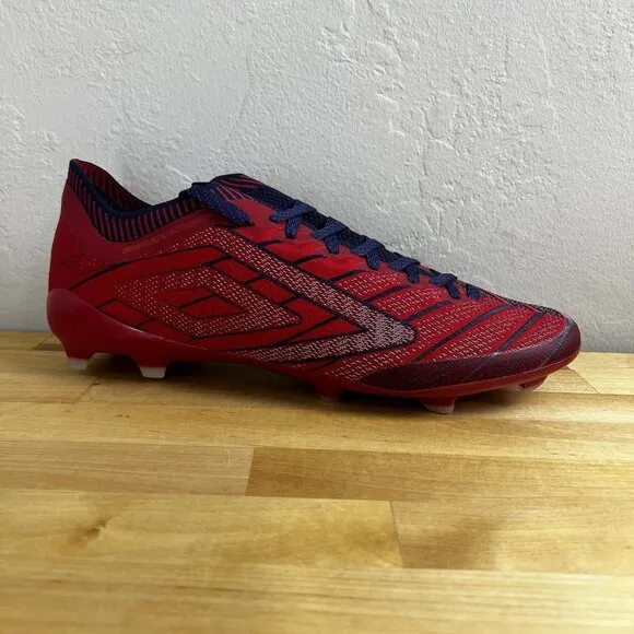UMBRO Men's Velocita Elixir Pro FG Soccer Cleat Shoes Size 11 MSRP $275