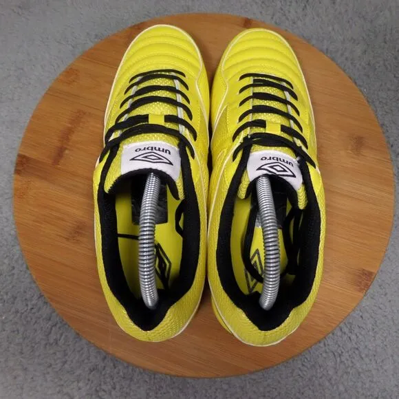 Umbro Sala Ct Blazing Yellow and Black Soccer Cleats Men's Shoes Size 8.5