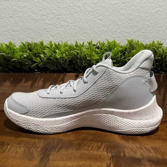 Under Armour Curry 3Z7 Basketball Shoes Gray White 3026622-102 Men’s Size 13