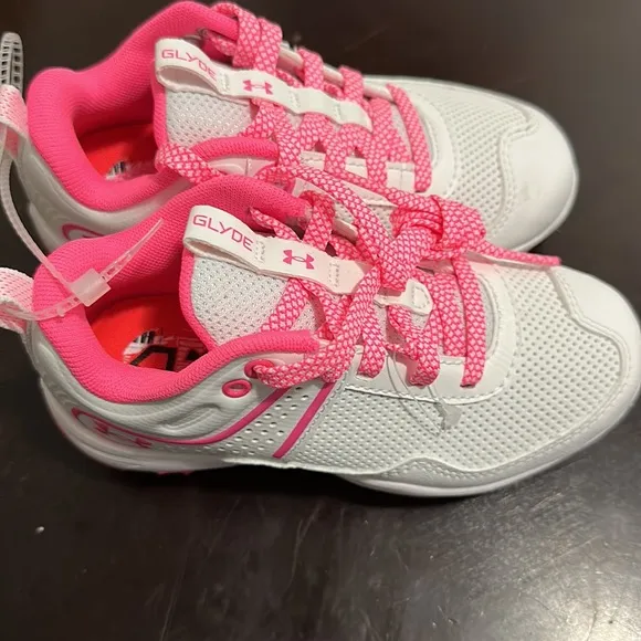 Under Armour Girl Soccer Shoes