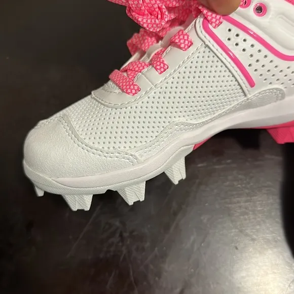 Under Armour Girl Soccer Shoes