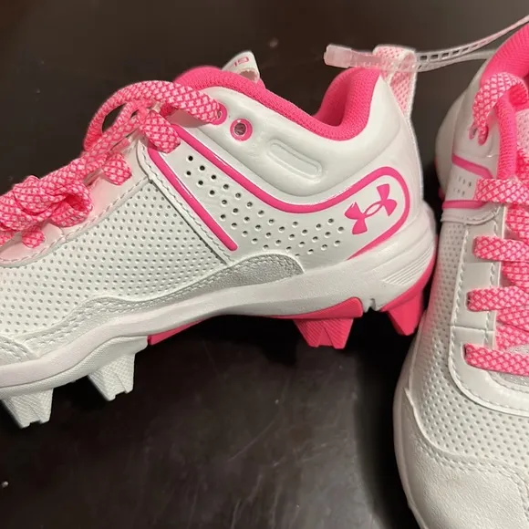 Under Armour Girl Soccer Shoes