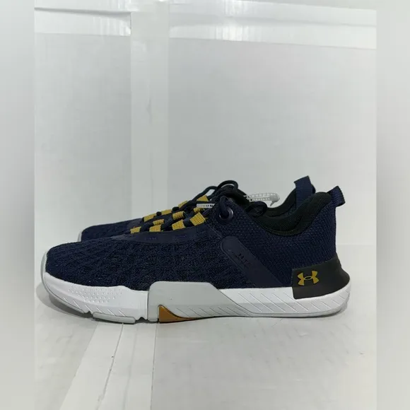 Under Armour Notre Dame Fighting Irish Train Shoes Men's Size 5.5 Women’s Size 7
