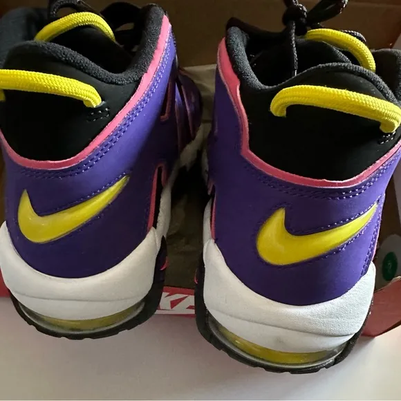 UNISEX Nike Air More Uptempo &quot;Black/Multi/Court Purple