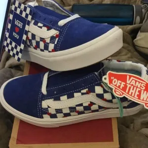 VANS AUTISM AWARENESS SERIES COMFYCUSH OLD SKOOL Shoes Sneakers Kid's Size 2 NEW