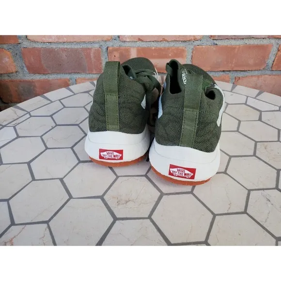 Vans Men Sz 7.5 Shoe UltraRange vr3 low chive Olive Green Military VN0A4BXBE021