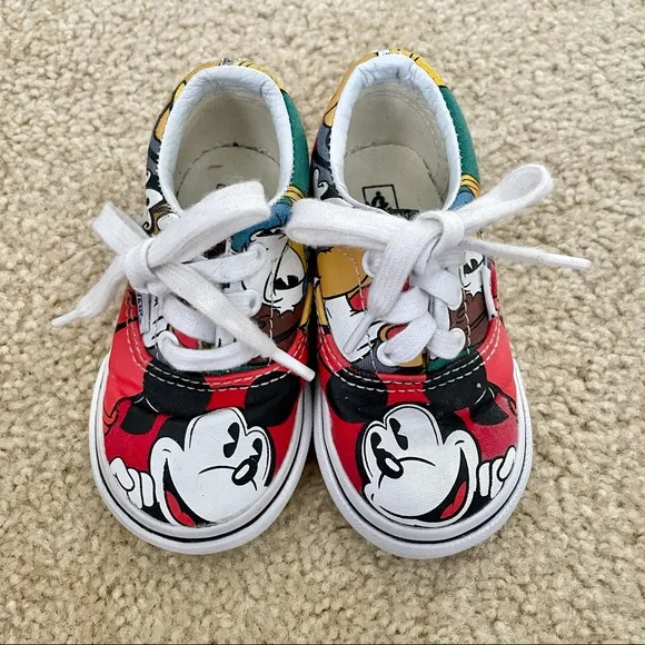 Vans Mickey &amp; Friends Sneakers