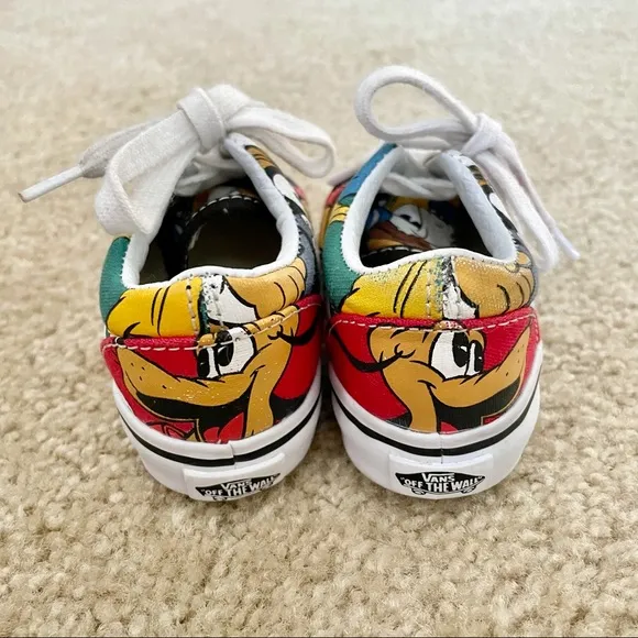 Vans Mickey &amp; Friends Sneakers