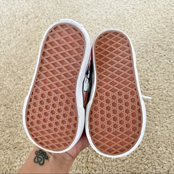 Vans Mickey &amp; Friends Sneakers