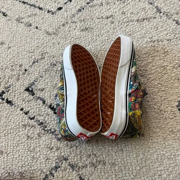 Vans Youth Marvel Comics Hulk Spider Man Iron Man Low Top Shoes 11C
