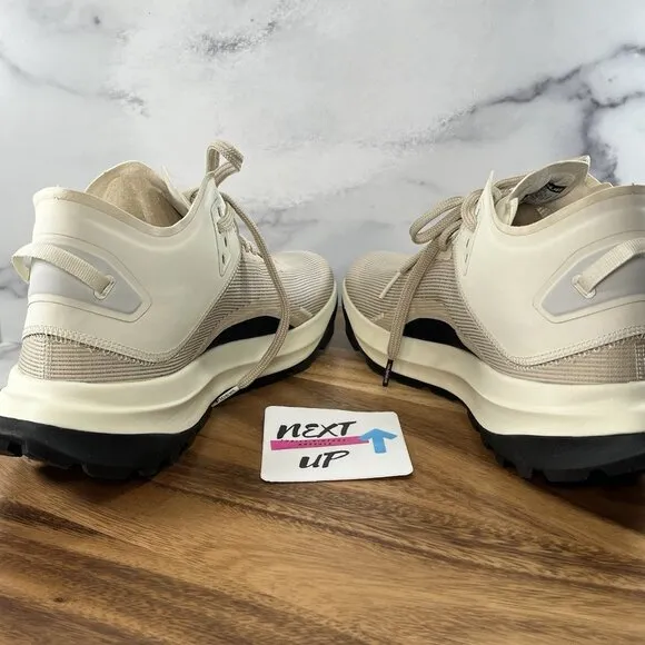 Vasque Men’s Re:Connect Here Taupe Mid Trail Hiking Running Shoes size 8.5 NWOB