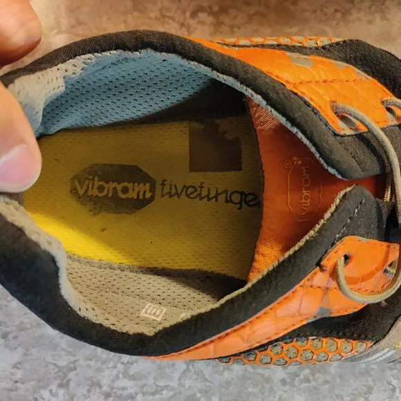 Vibram Five Fingers Mens Size EU 43 / US 9.5 Black / Orange Trail Hiking Shoes