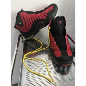 Vintage 2007 NIKE AIR BAKIN BLACK RED Men's Size 13 No Box ,One Pair Of Laces