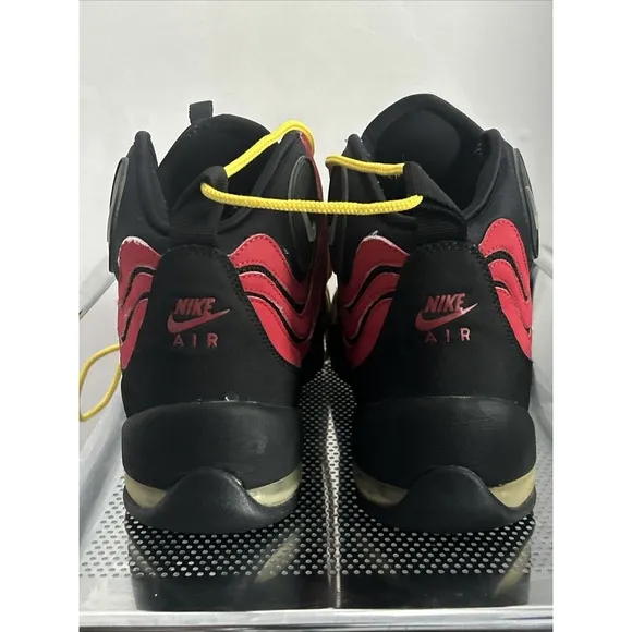Vintage 2007 NIKE AIR BAKIN BLACK RED Men's Size 13 No Box ,One Pair Of Laces