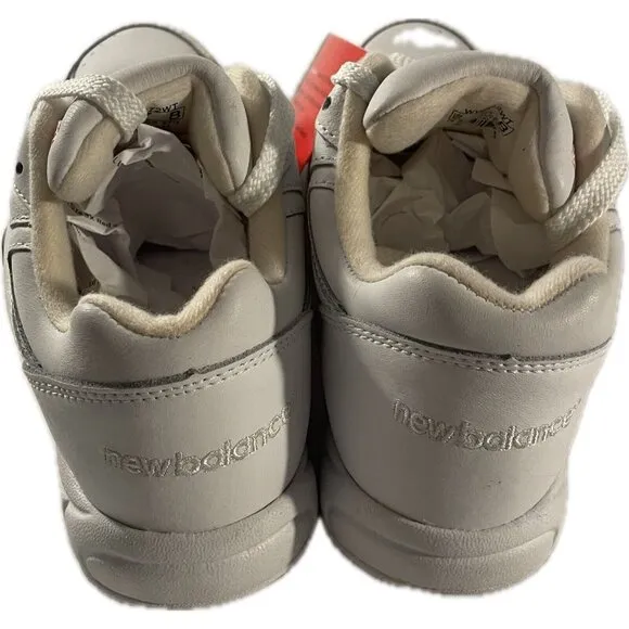 VINTAGE WOMANS NEW BALANCE WALKING SHOES  572 Susan G. Komen LIMITED EDT.SZ 7 B