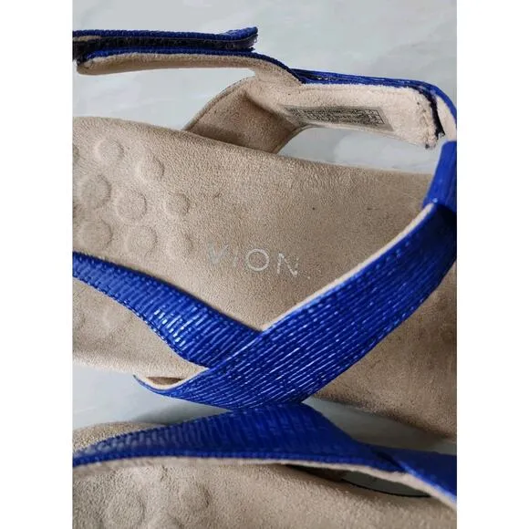 Vionic Size 10 Blue Farra II Silver Disc Trim T Strap Sandals Shoes Adjustable