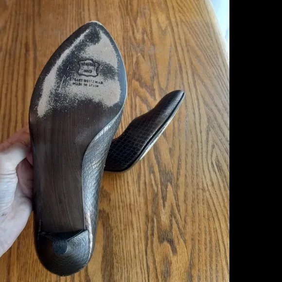 Weekend Sale Stuart Weitzman Bronze Snake Embossed Heels Size 10