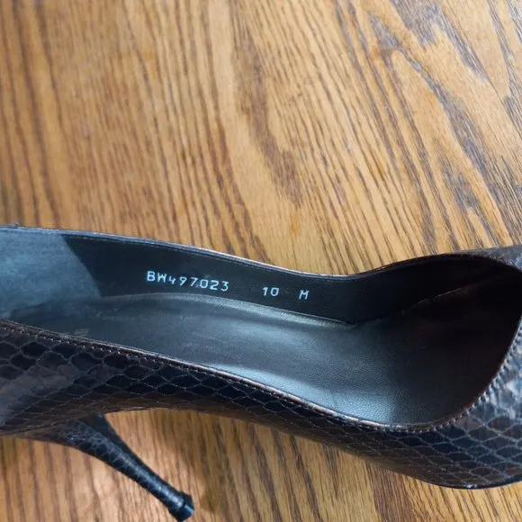 Weekend Sale Stuart Weitzman Bronze Snake Embossed Heels Size 10