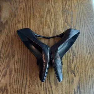 Weekend Sale Stuart Weitzman Bronze Snake Embossed Heels Size 10