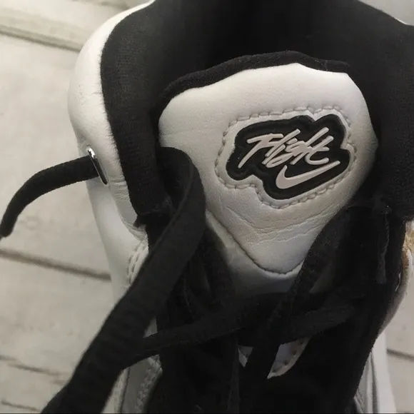 Y2K Nike Zoom Air Black White Tennis Shoes Sneakers Size 8.5