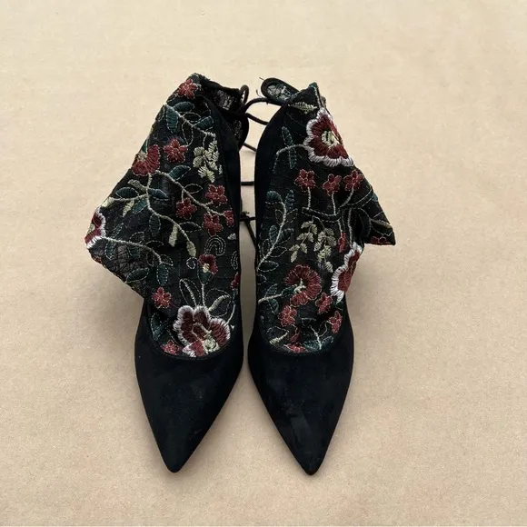 ZARA Embroidered Stocking-Style High Heel Court Shoes Size 38